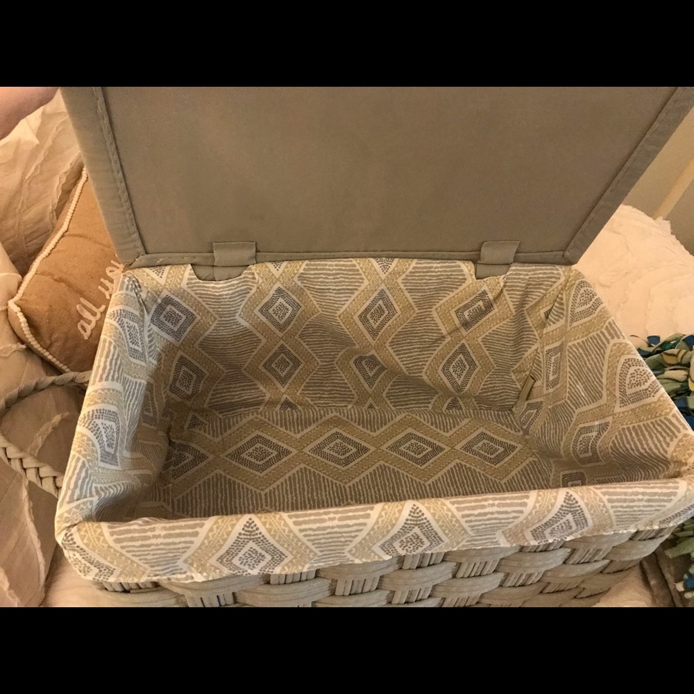 Woven Grey Basket - Picture 3 of 3